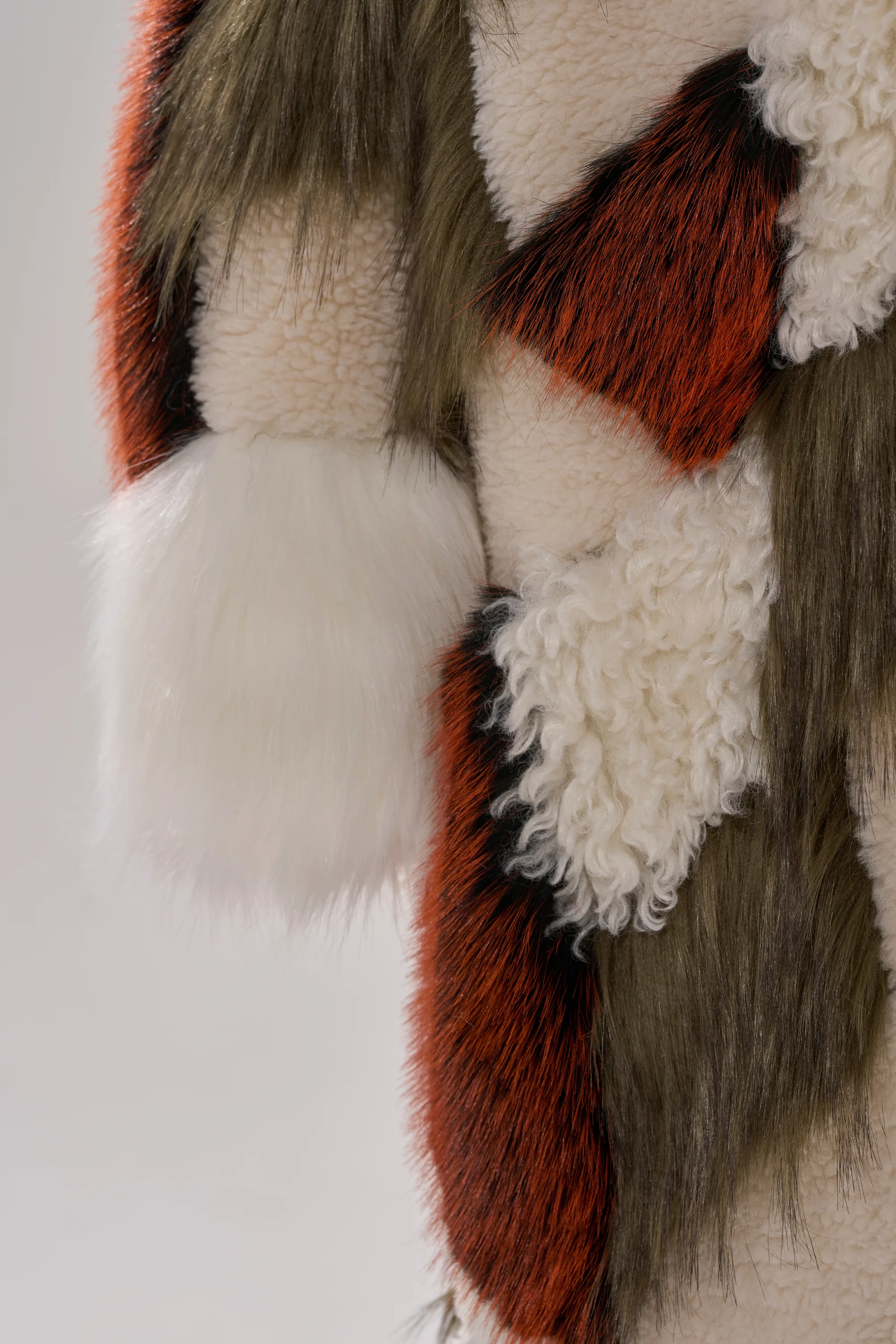 FLEUR PATCHWORK FAUX FUR - Image 8