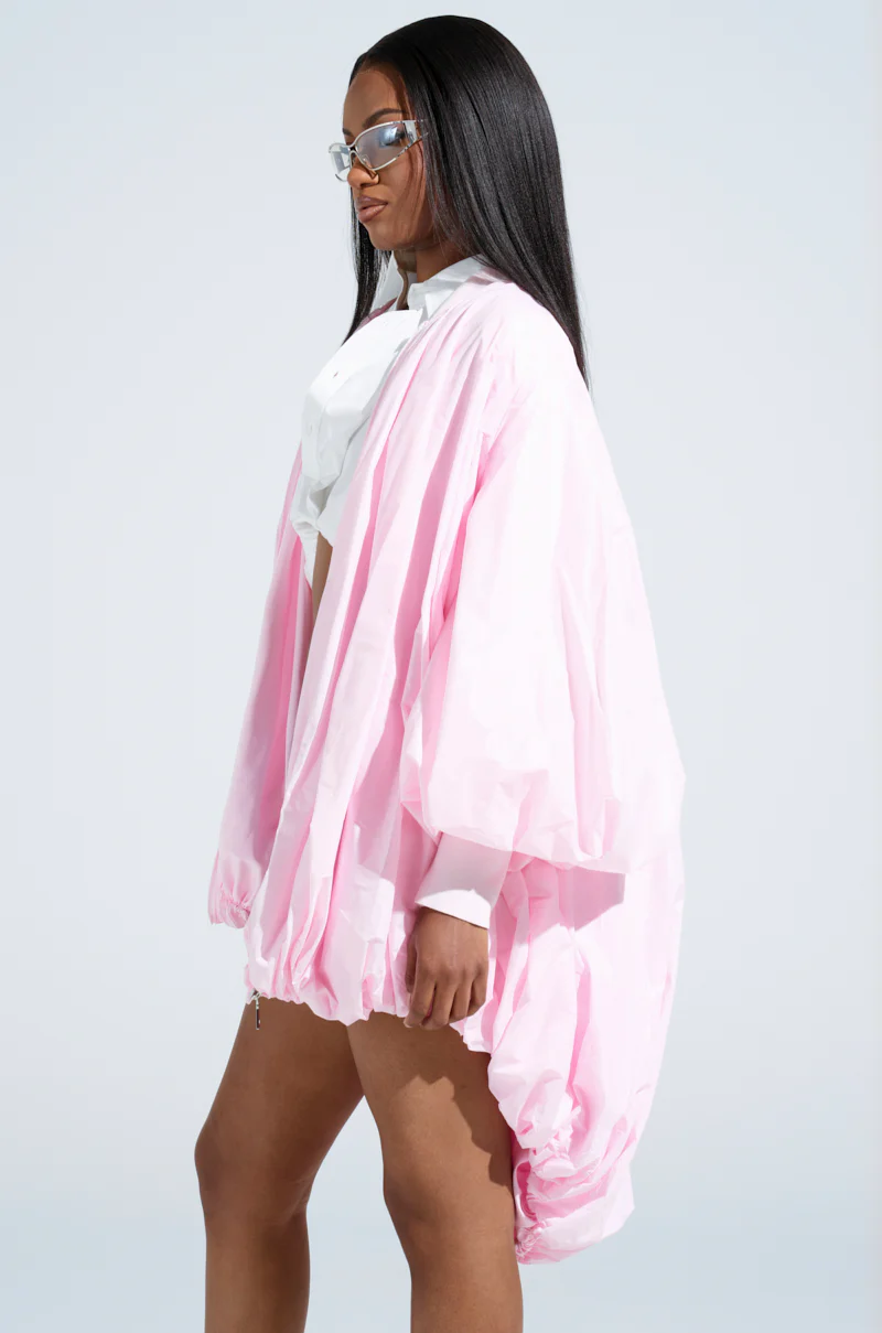 FLOATING NYLON BUBBLE BOMBER IN LIGHT PINK - Image 3