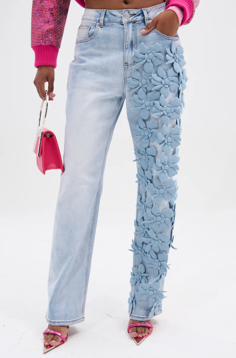 FLORAL FIELDS APPLIQUE DENIM PANTS - Image 3