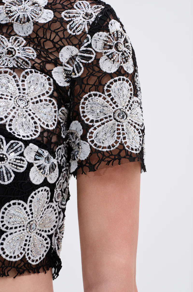 FLORAL SEQUIN MESH SHORT SLEEVE BLOUSE - Image 8