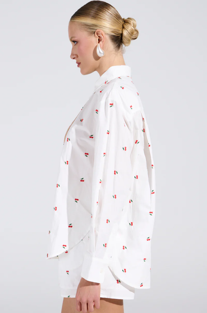 FLOWER WOMAN BUTTON DOWN TOP - Image 2
