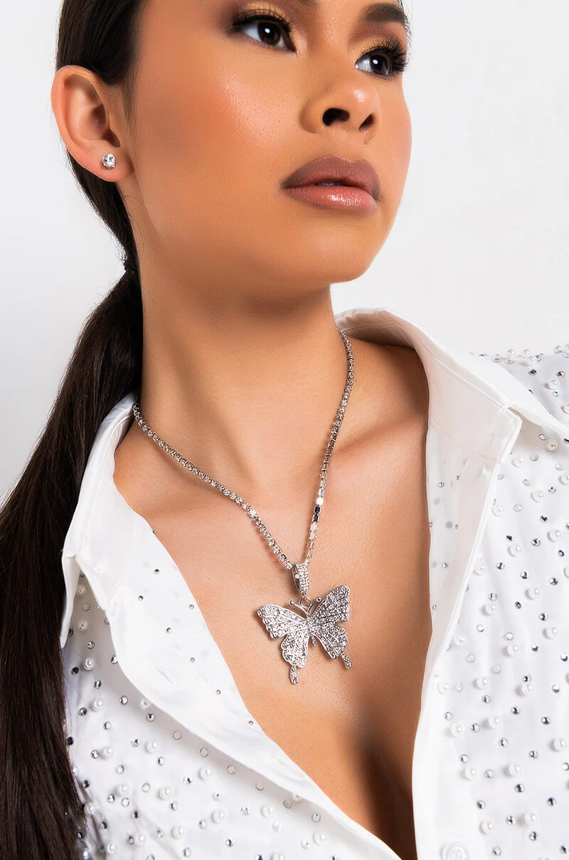 FLY GIRL BLING BUTTERFLY NECKLACE - Image 2