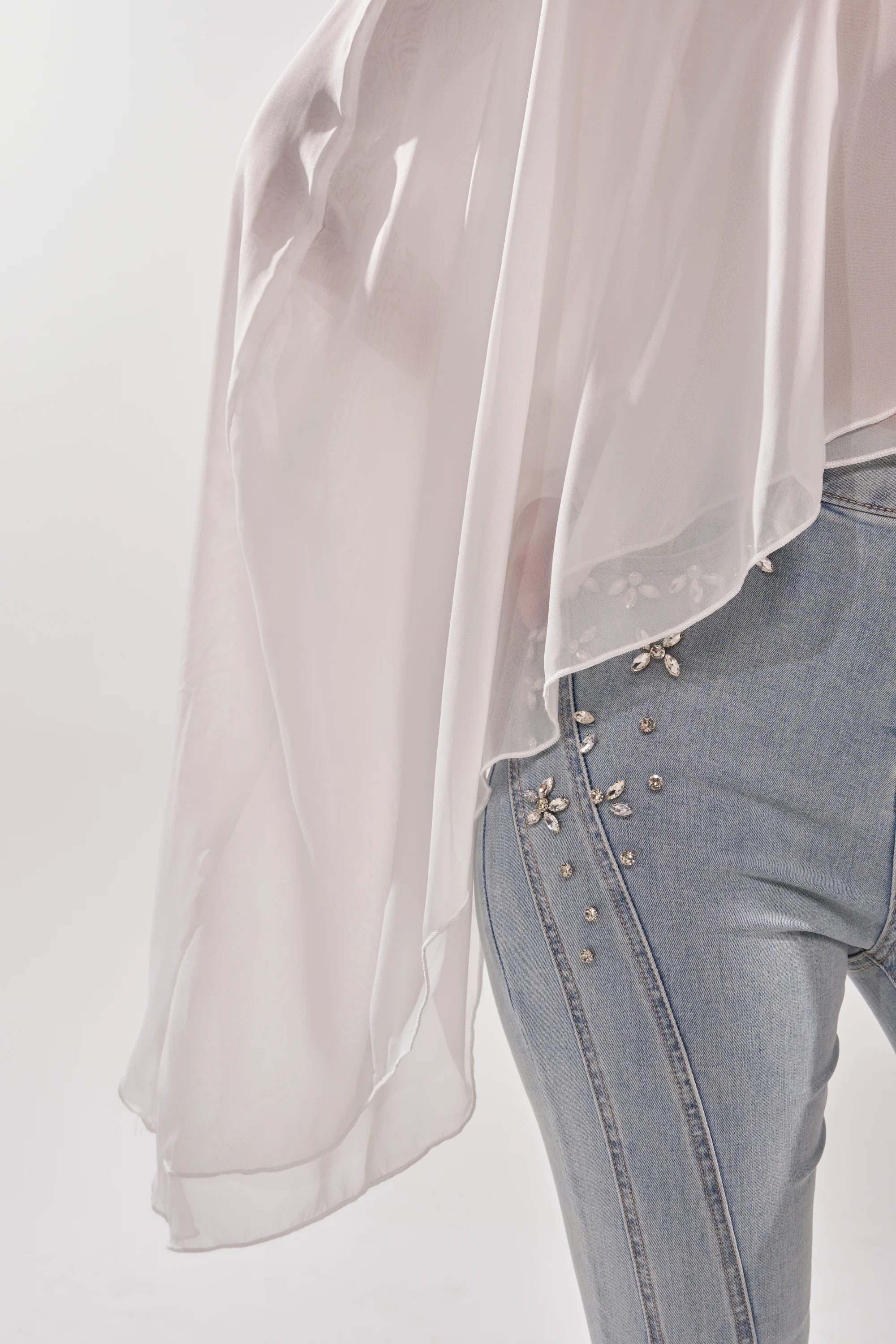 FOLLOW ME DRAPEY BLOUSE - Image 9