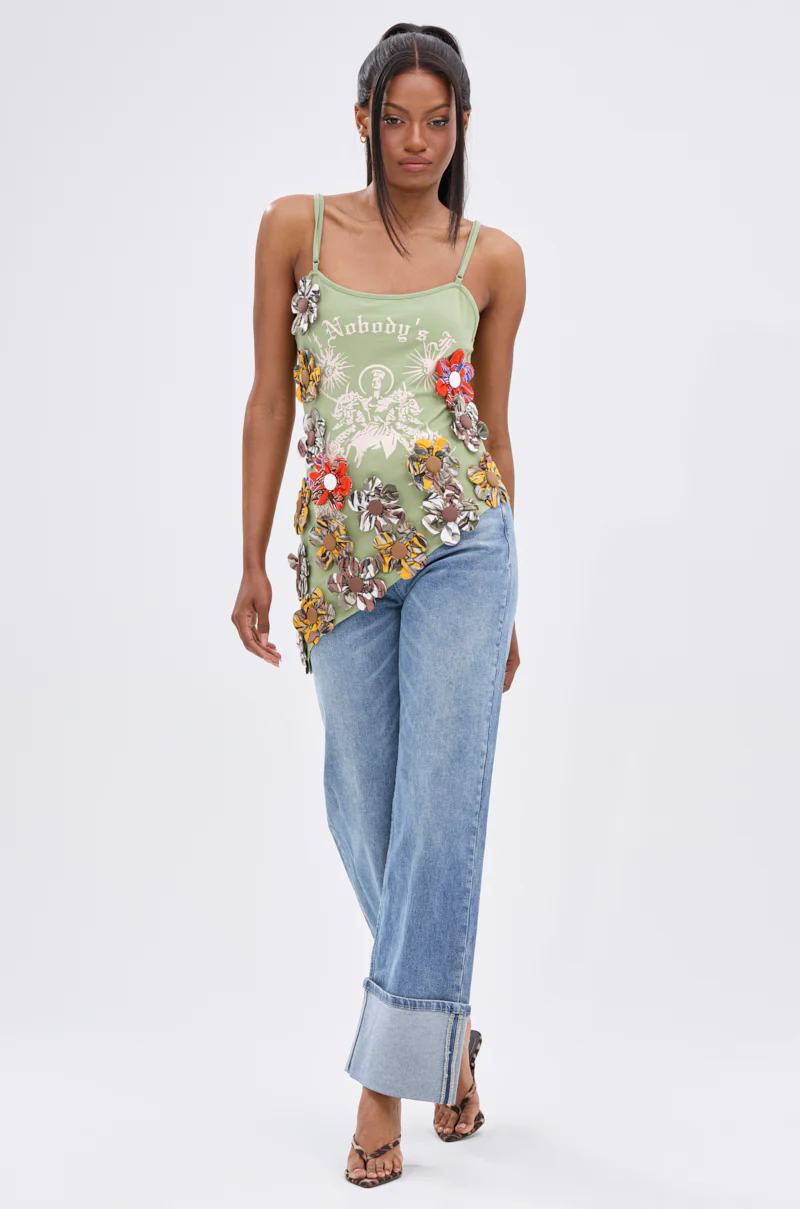 FOR THE FREE FLORAL EMBELLISHED TOP - Image 9