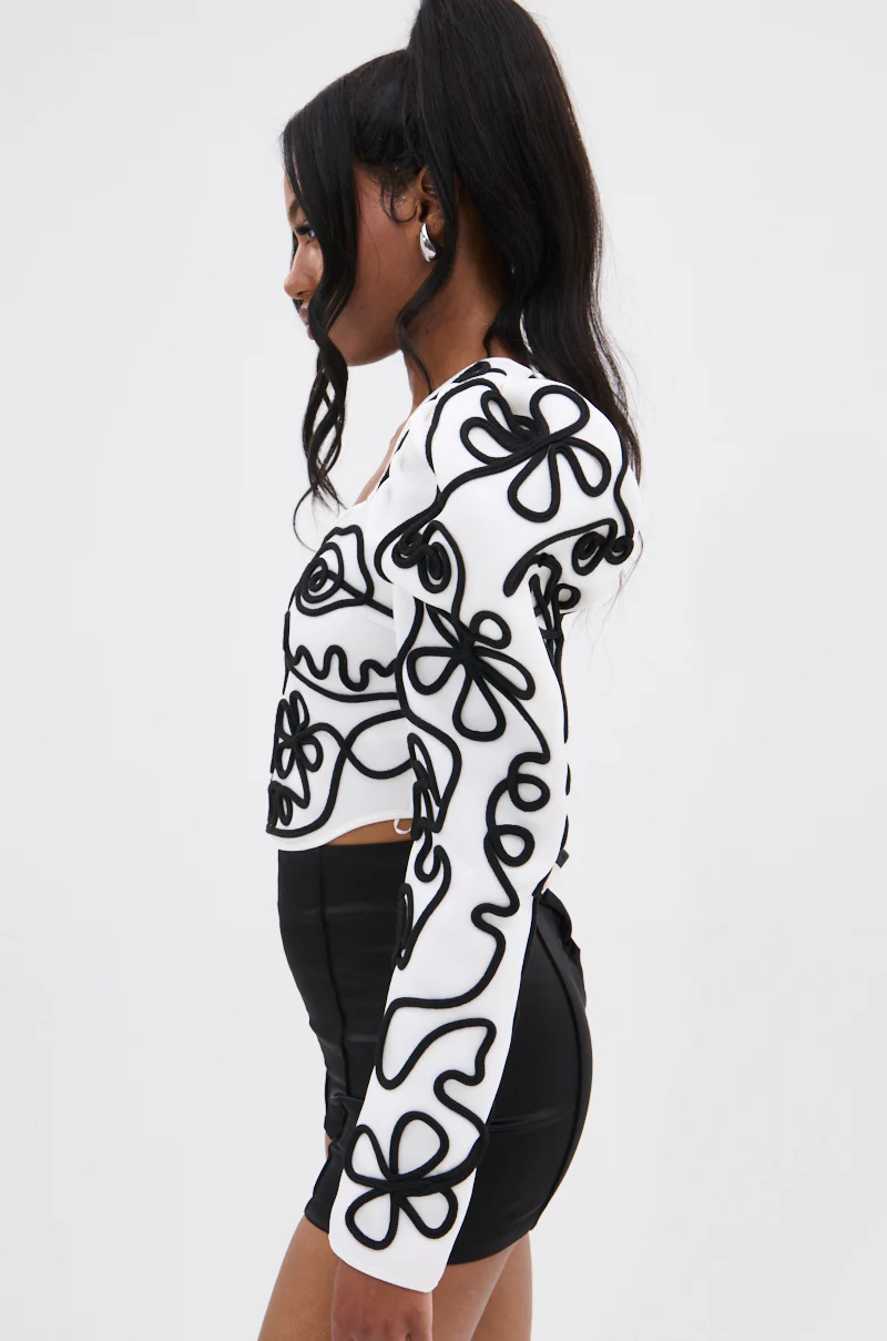 FRIEDA PUFF LONG SLEEVE CROPPED BLOUSE - Image 4