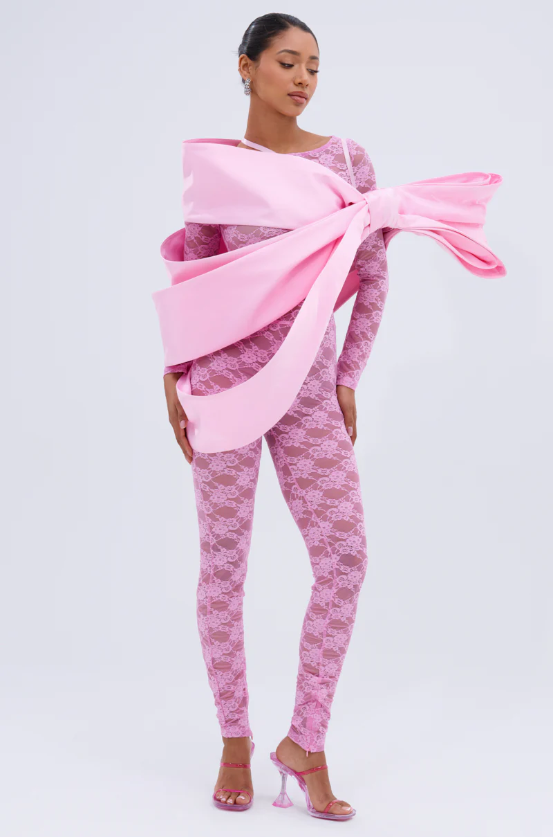 FROM DAY TO NIGHT LACE JUMPSUIT IN LIGHT PINK - Image 2