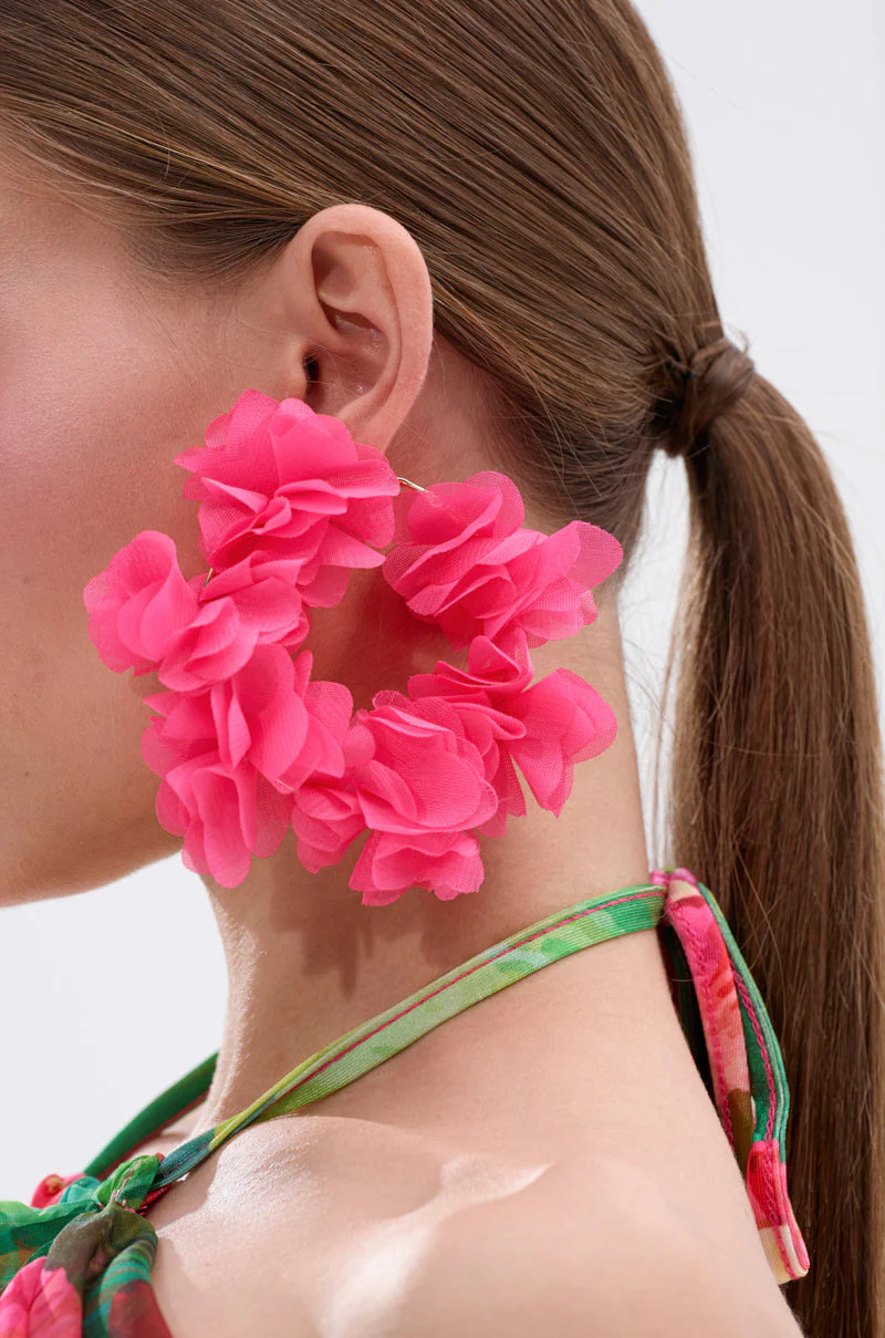 FULL BLOOM HOOP EARRING - Image 3