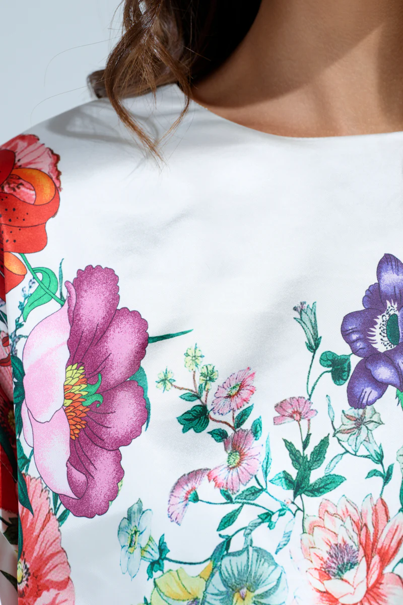 FULL BLOOM ZIP OFF SLEEVES BLOUSE - Image 9