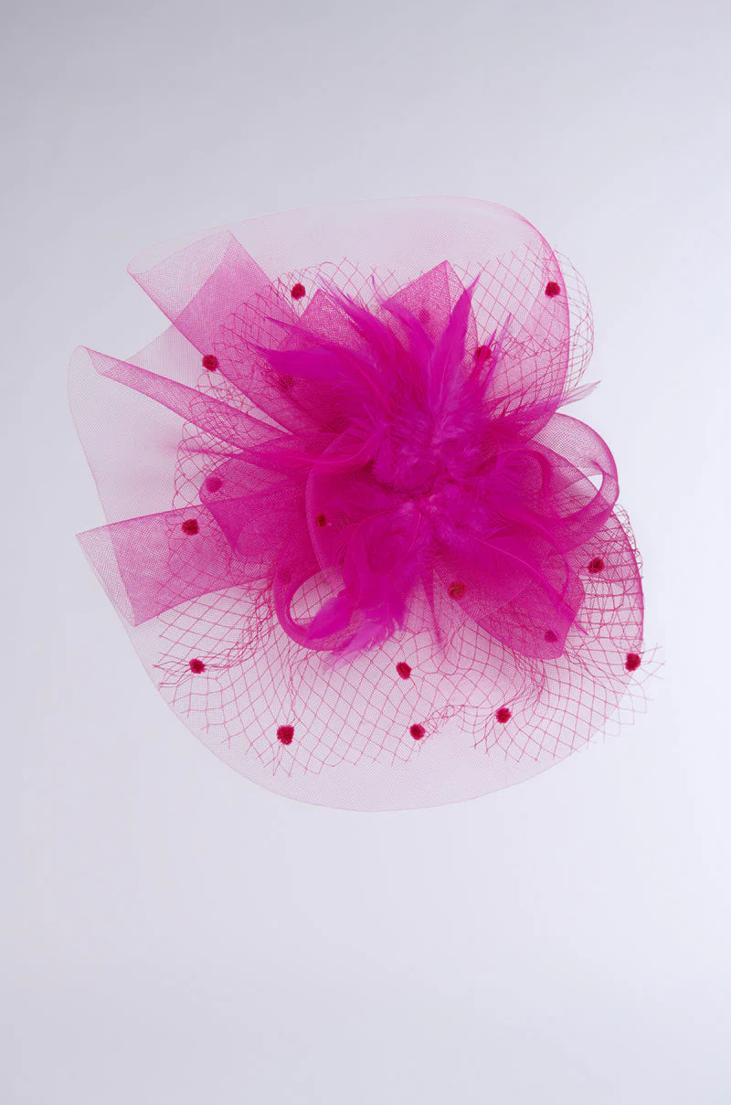 FUSCHIA FASCINATOR - Image 2