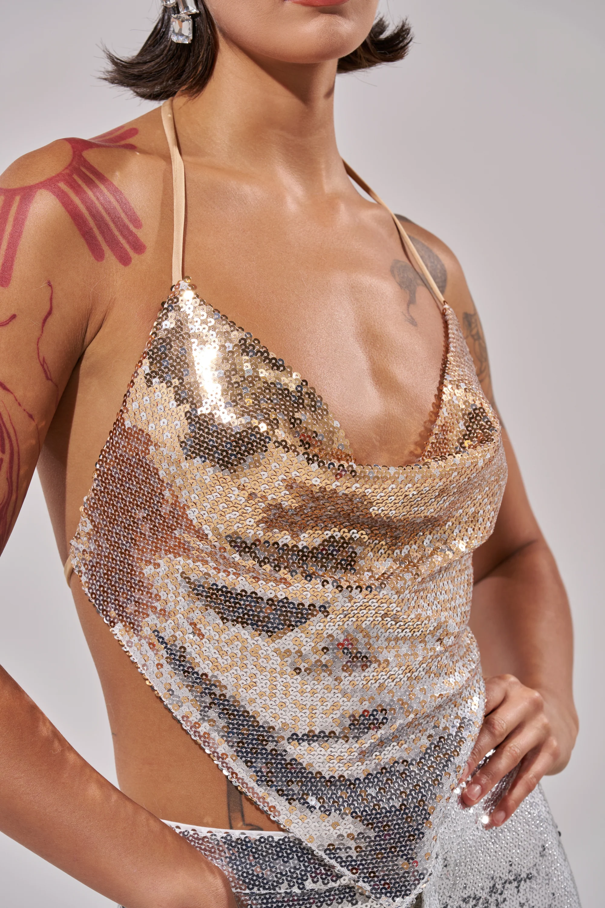 GALAXY OMBRE SEQUIN HALTER TOP - Image 8