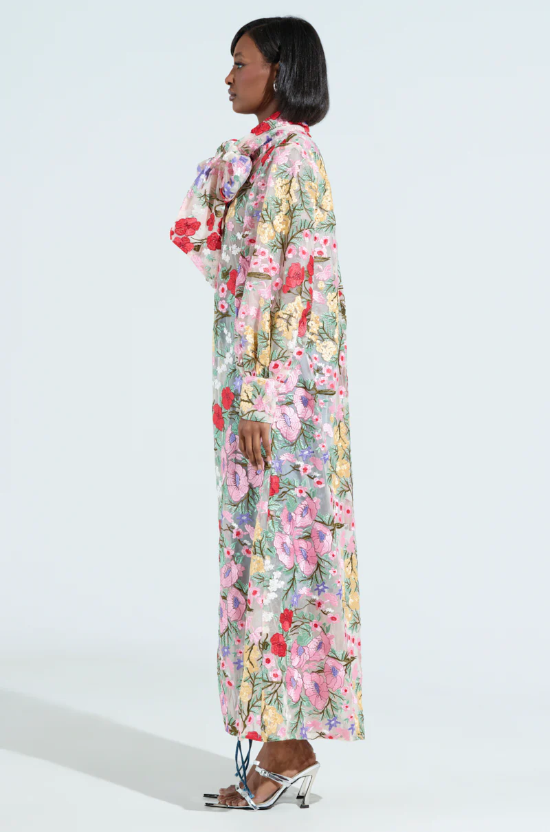 GARDEN PARTY FLORAL APPLIQUE LONG BLOUSE - Image 5