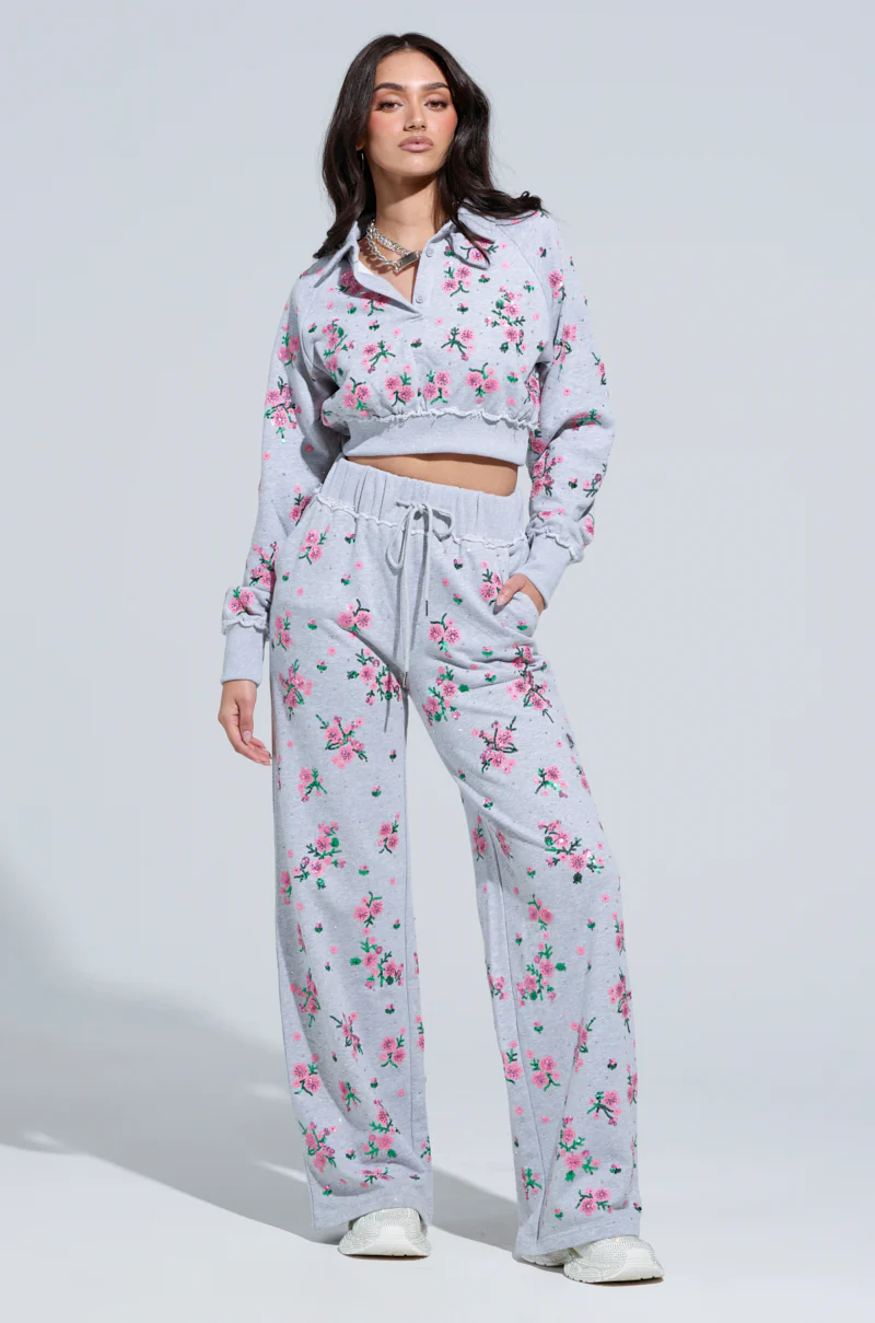 GARDEN PARTY RHINESTONE BUTTON UP TOP - Image 5