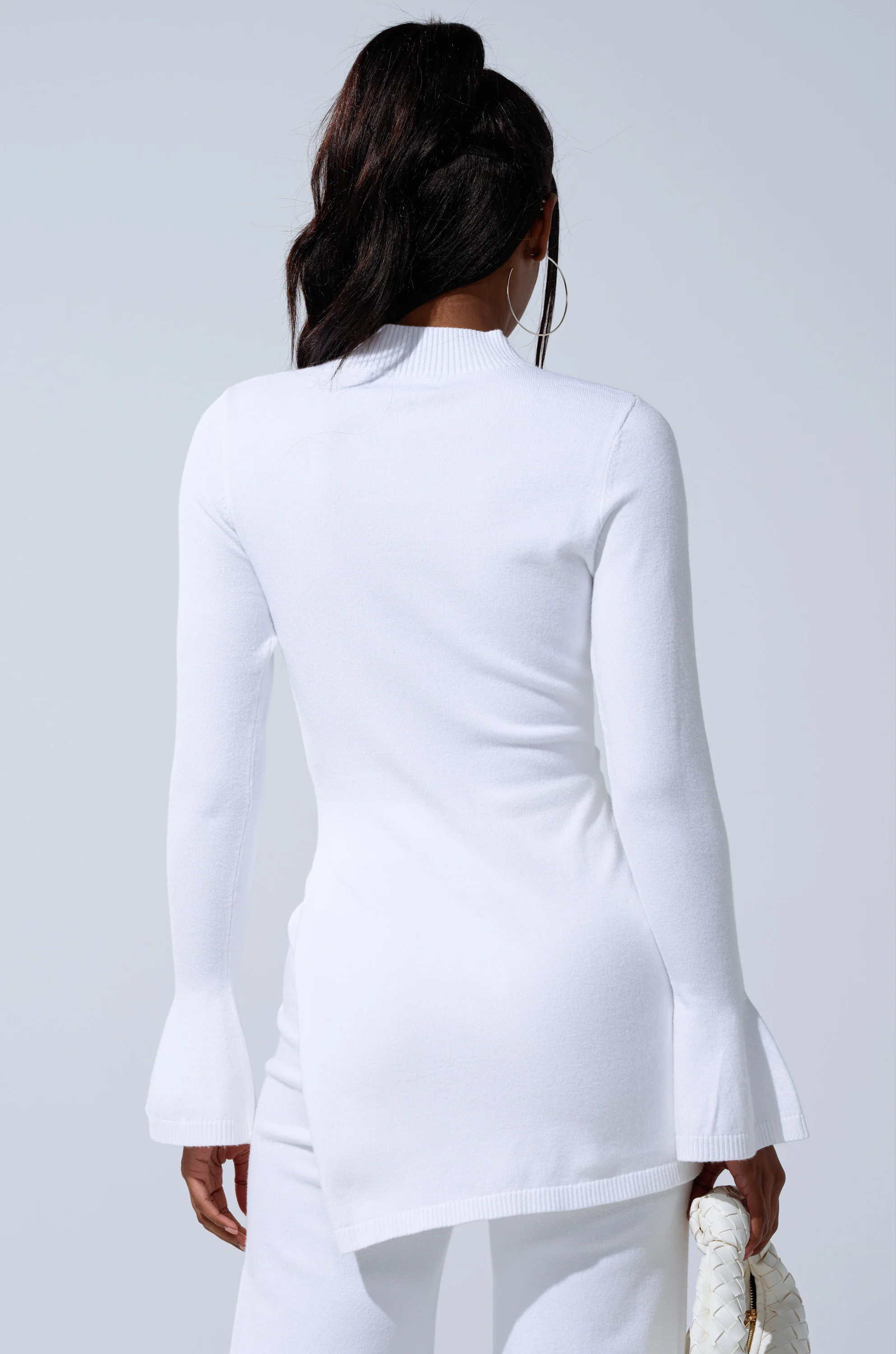 GET COZY WITH ME OVERSIZED SWEATER IN WHITE - Image 4