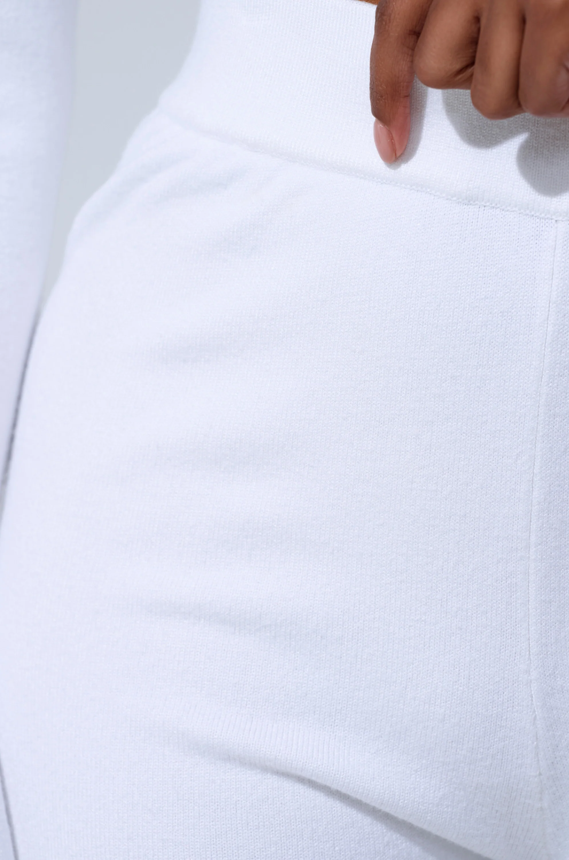 GET COZY WITH ME WIDE LEG PANT IN WHITE - Image 6