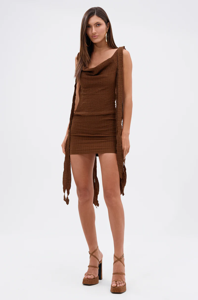 GET LIKE ME BACKLESS MINI DRESS IN CHOCOLATE - Image 6