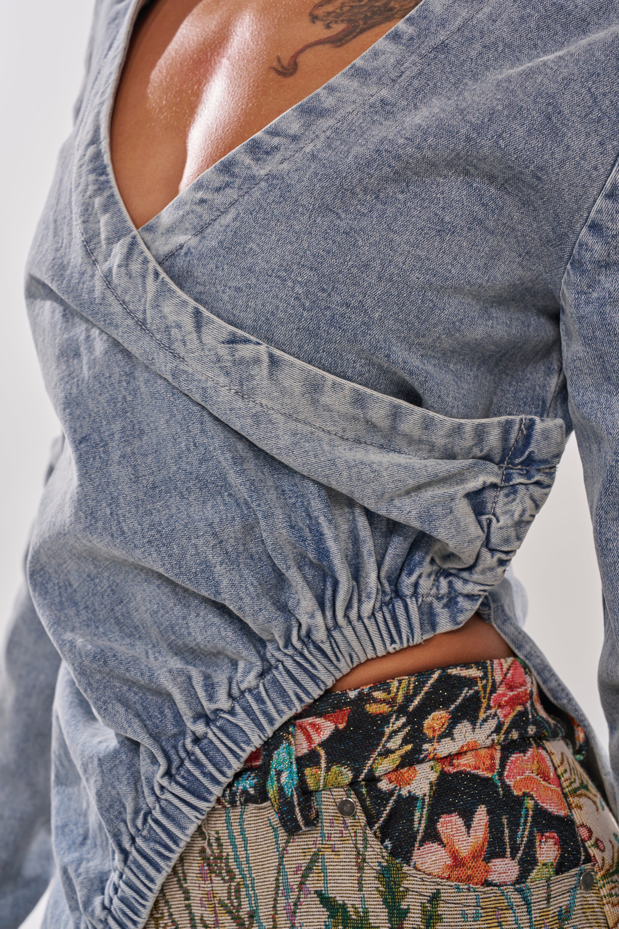 GET MY CLOSE UP EMBELLISHED BUTTON DOWN SHIRT - Image 6