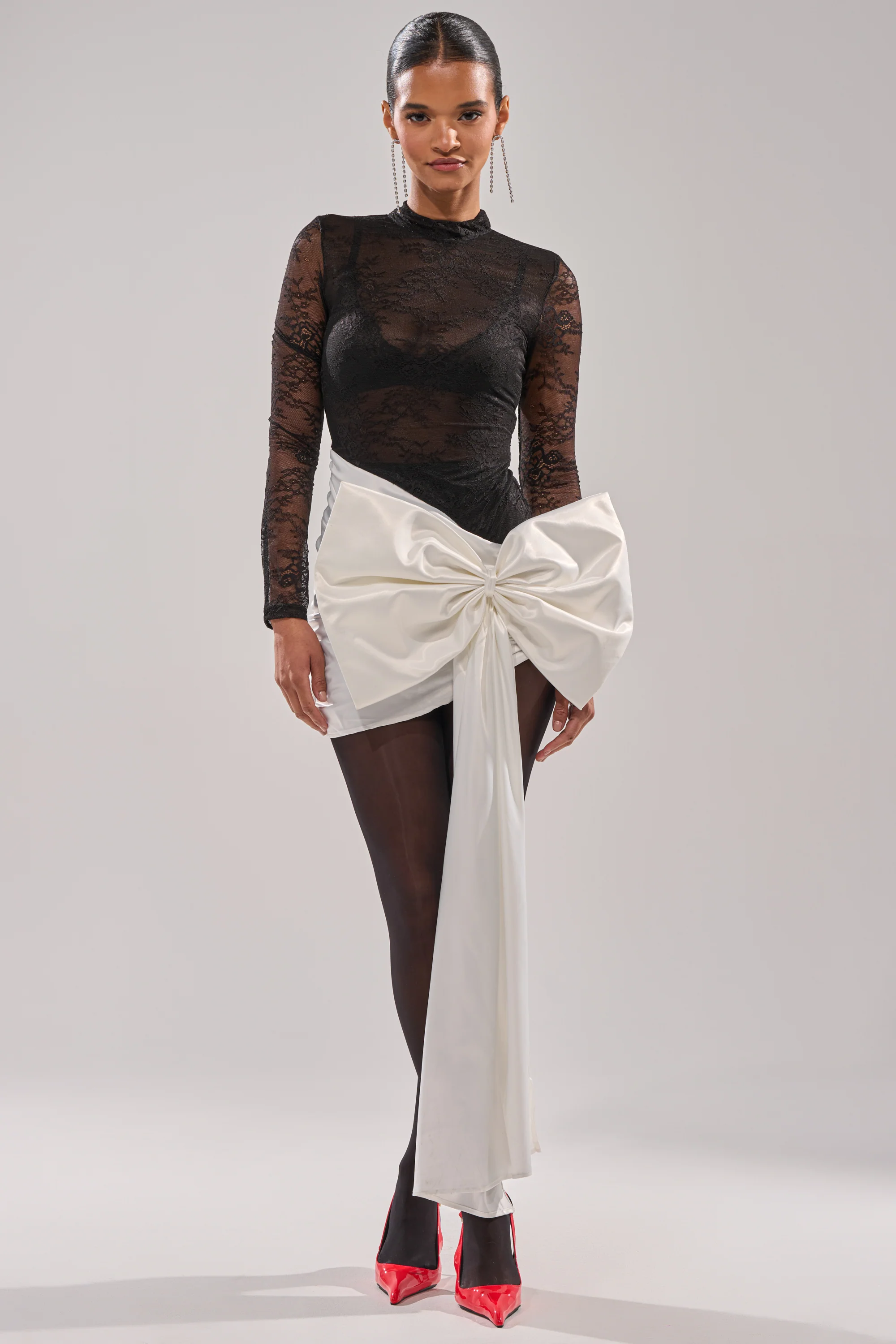 GIFT WRAPPED LONG SLEEVE LACE MINI DRESS