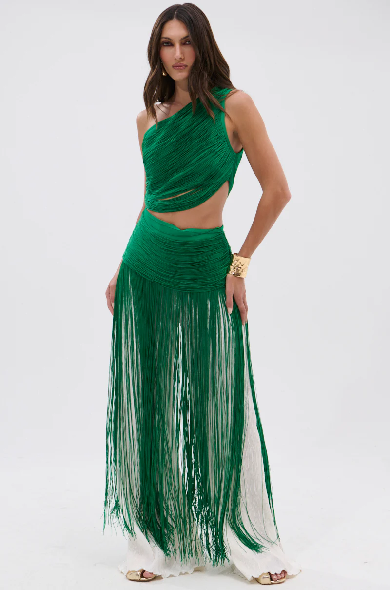 GINA SINGLE SHOULDER FRINGE TOP IN KELLY GREEN - Image 4