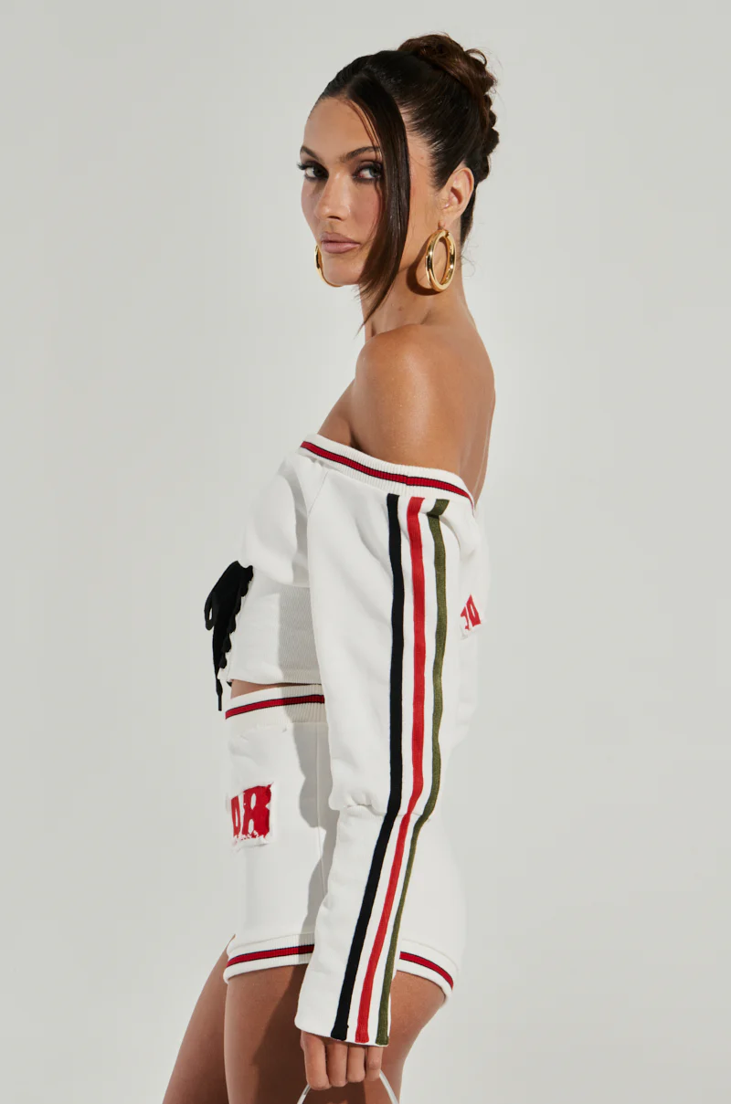 GO ALL THE WAY OFF THE SHOULDER SWEATSHIRT - Image 3