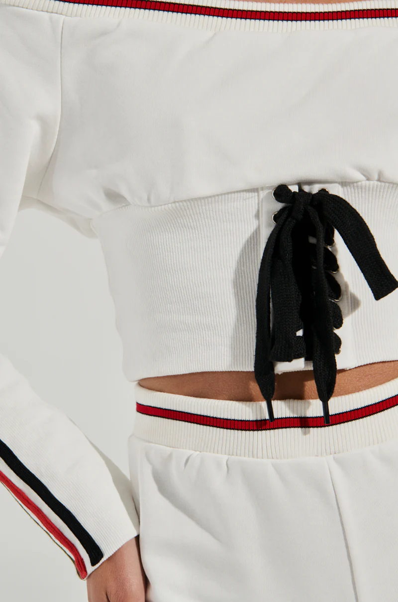 GO ALL THE WAY OFF THE SHOULDER SWEATSHIRT - Image 7