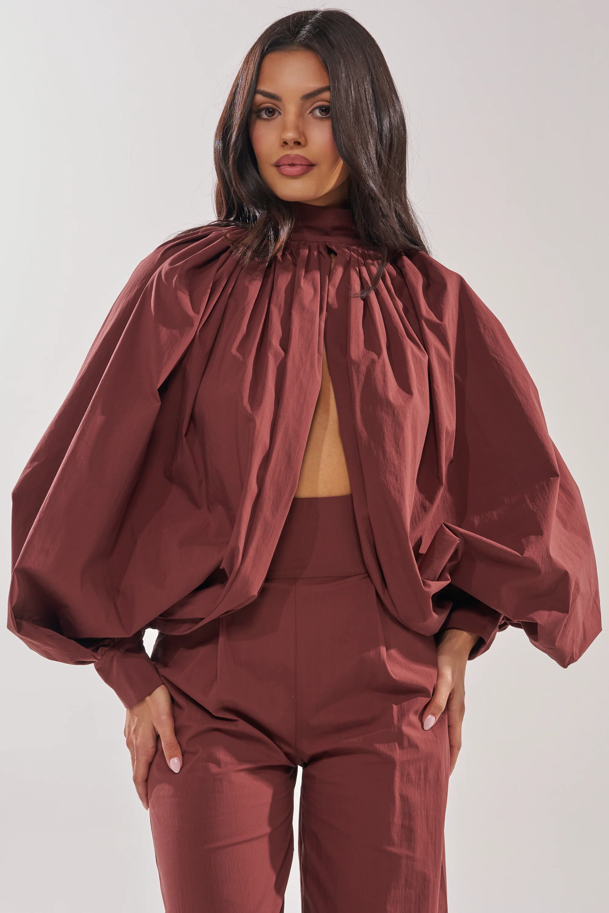 GOLD COAST BALLOON SLEEVE BLOUSE IN BROWN - Image 3