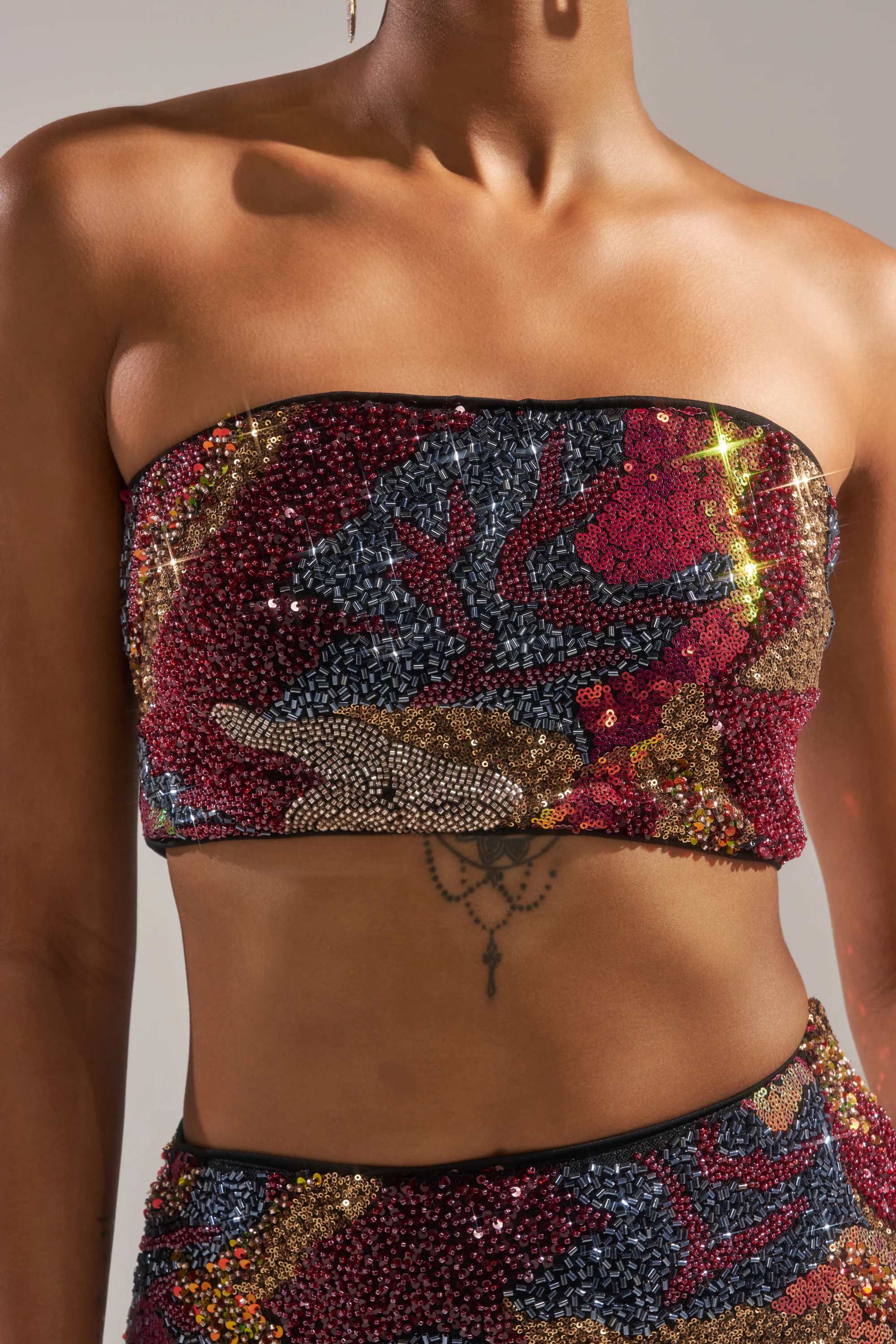 GOLDEN HOUR SEQUIN BRALETTE - Image 10