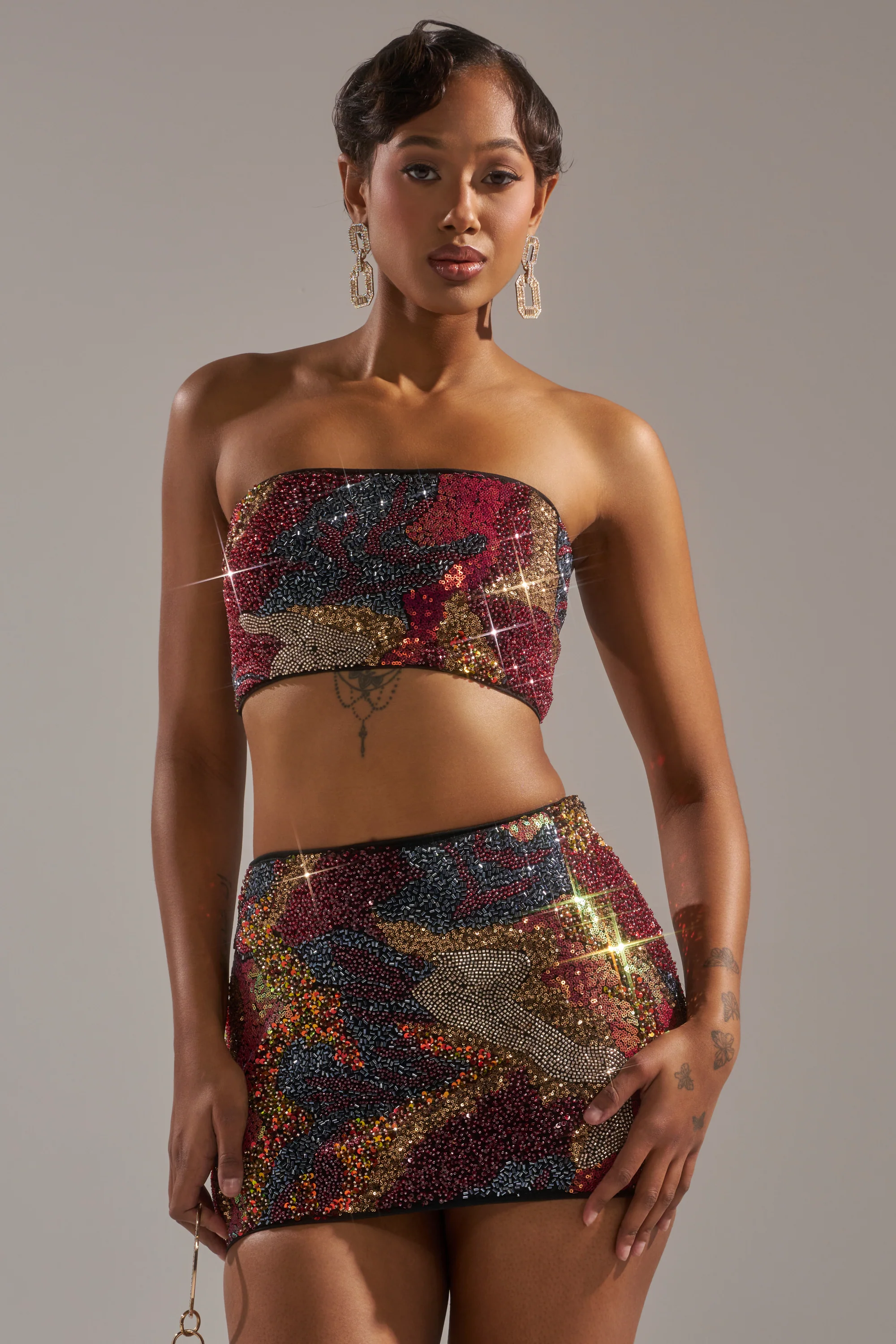 GOLDEN HOUR SEQUIN BRALETTE - Image 2