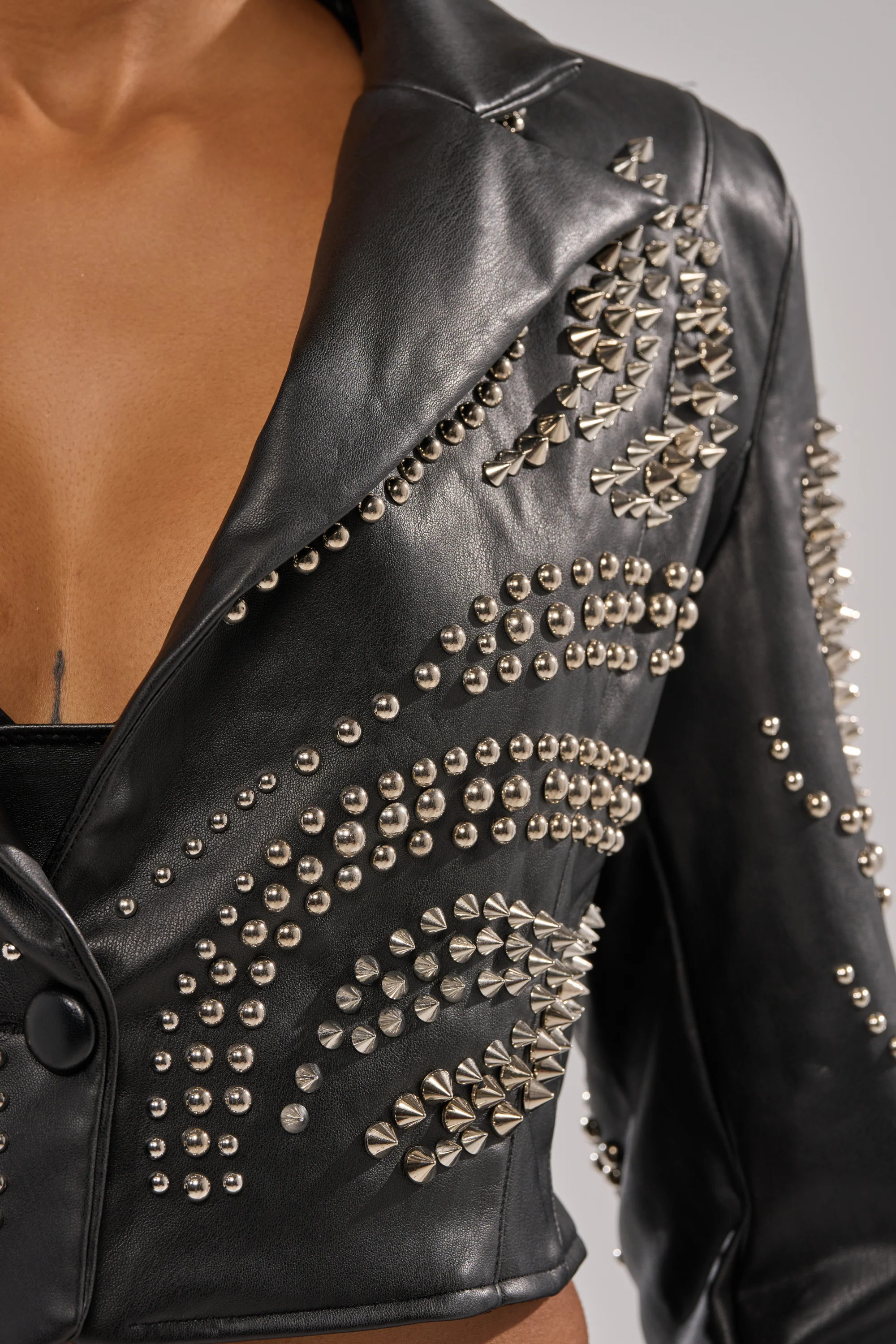 GONE BAD STUDDED BLAZER - Image 8