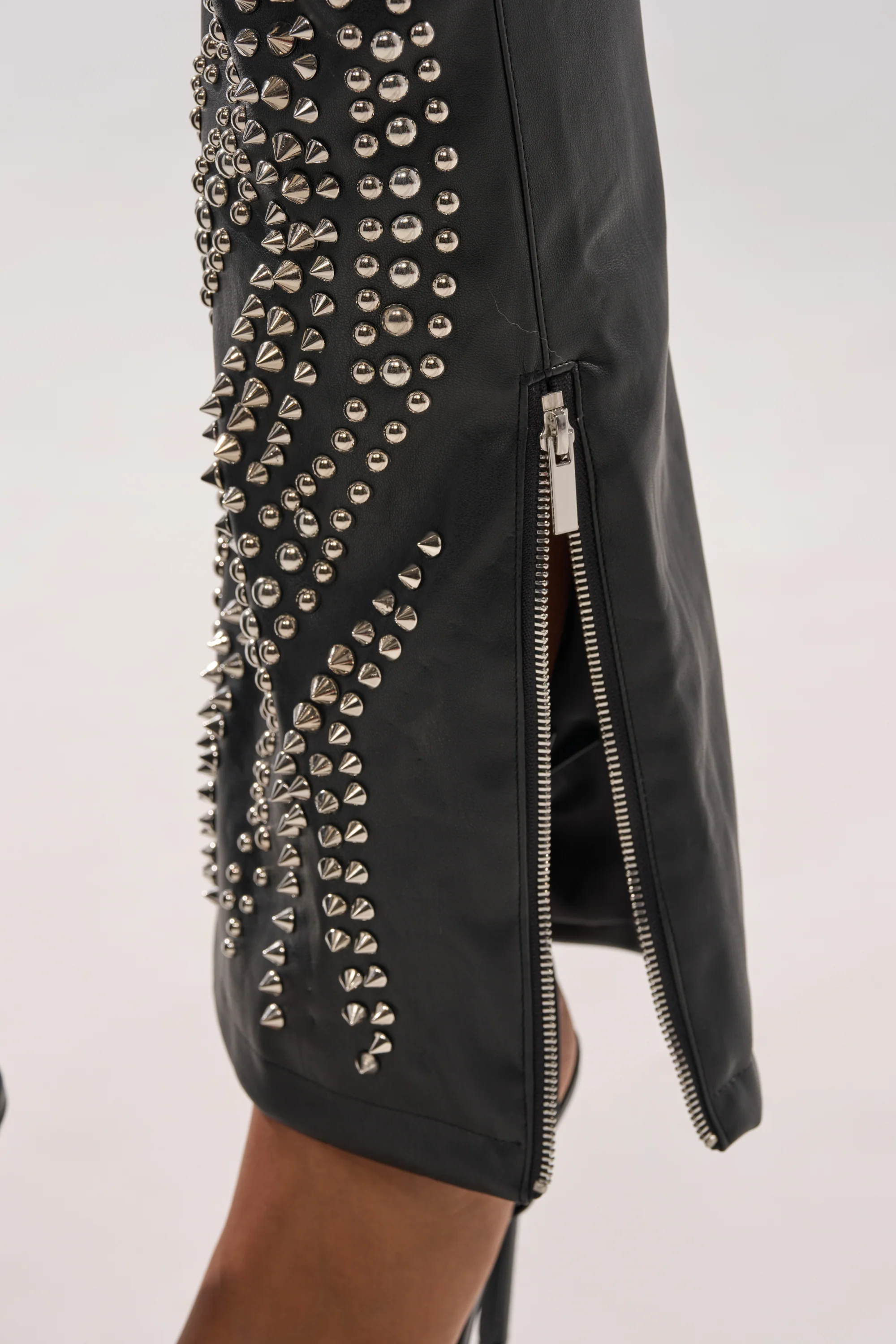 GONE BAD STUDDED PANT - Image 9