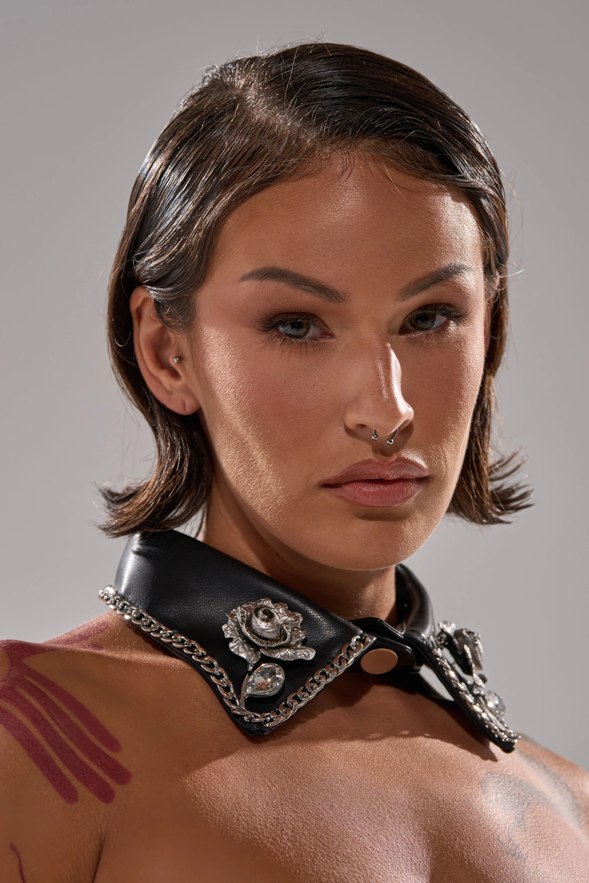 GRACEY PU COLLAR NECKLACE - Image 3