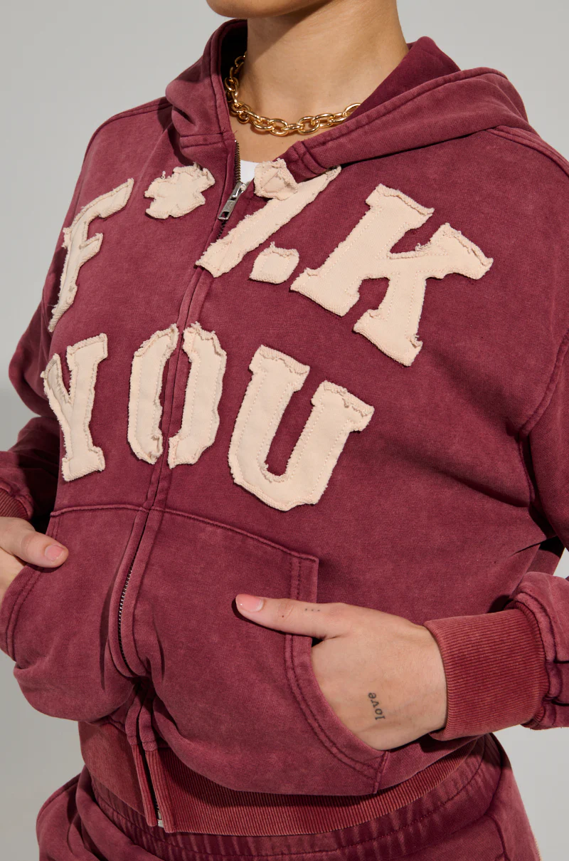 GRAPHIC LANGUAGE MINERAL WASH ZIP UP SWEATSHIRT IN BURGUNDY - Image 8