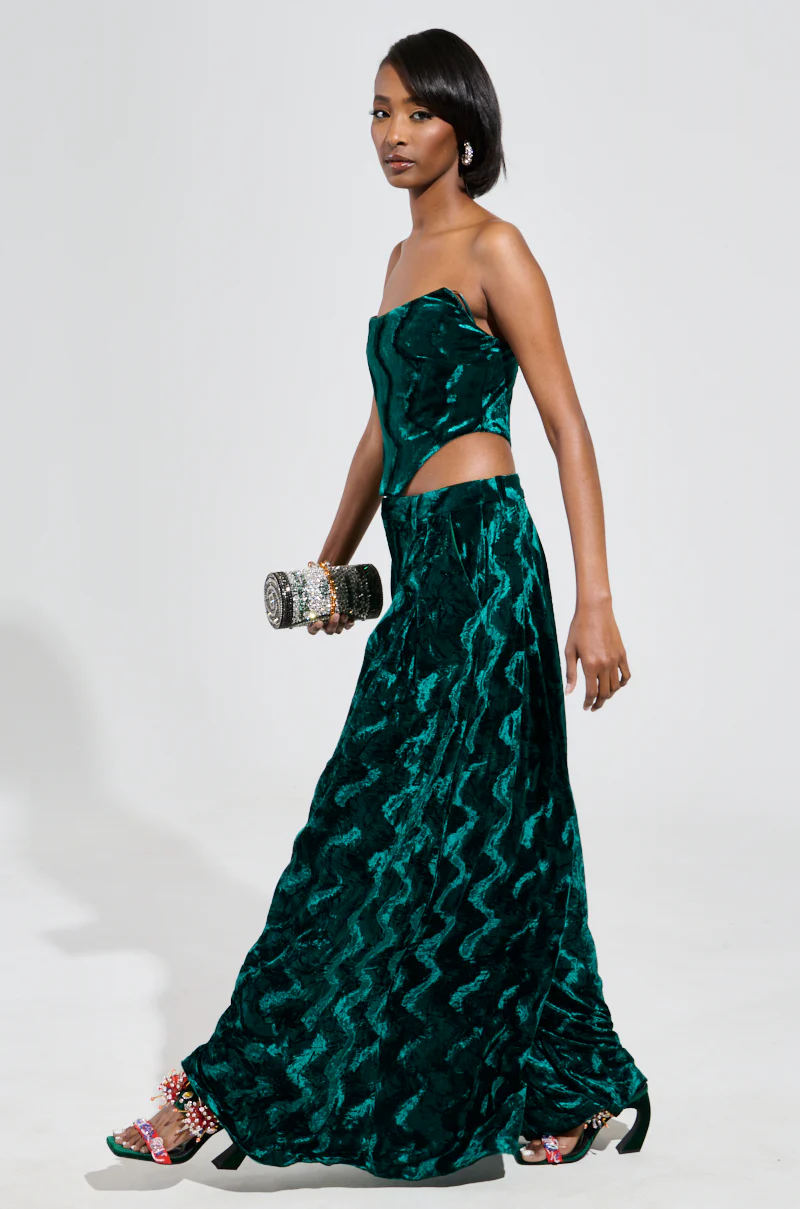 GREEN WITH ENVY VELVET CORSET TOP - Image 5
