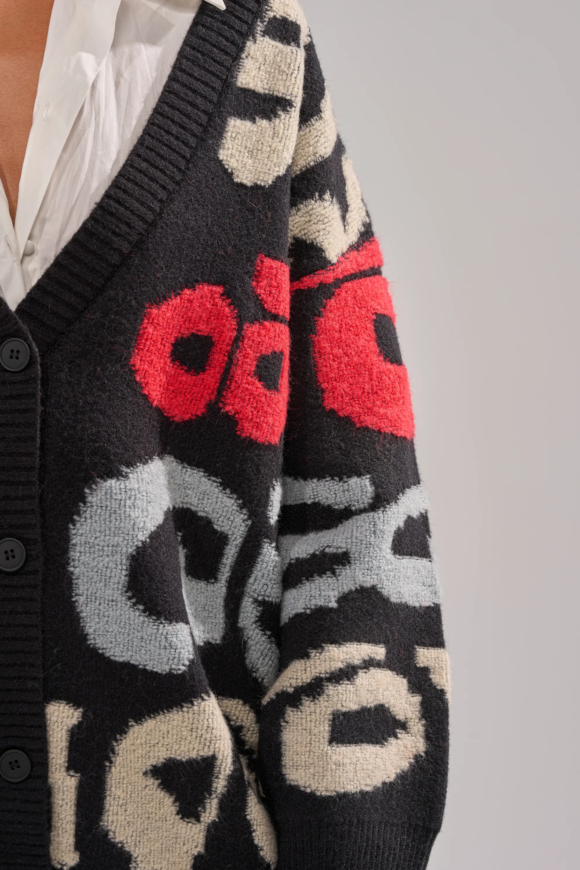 GUESS WHO CARDIGAN - Image 8