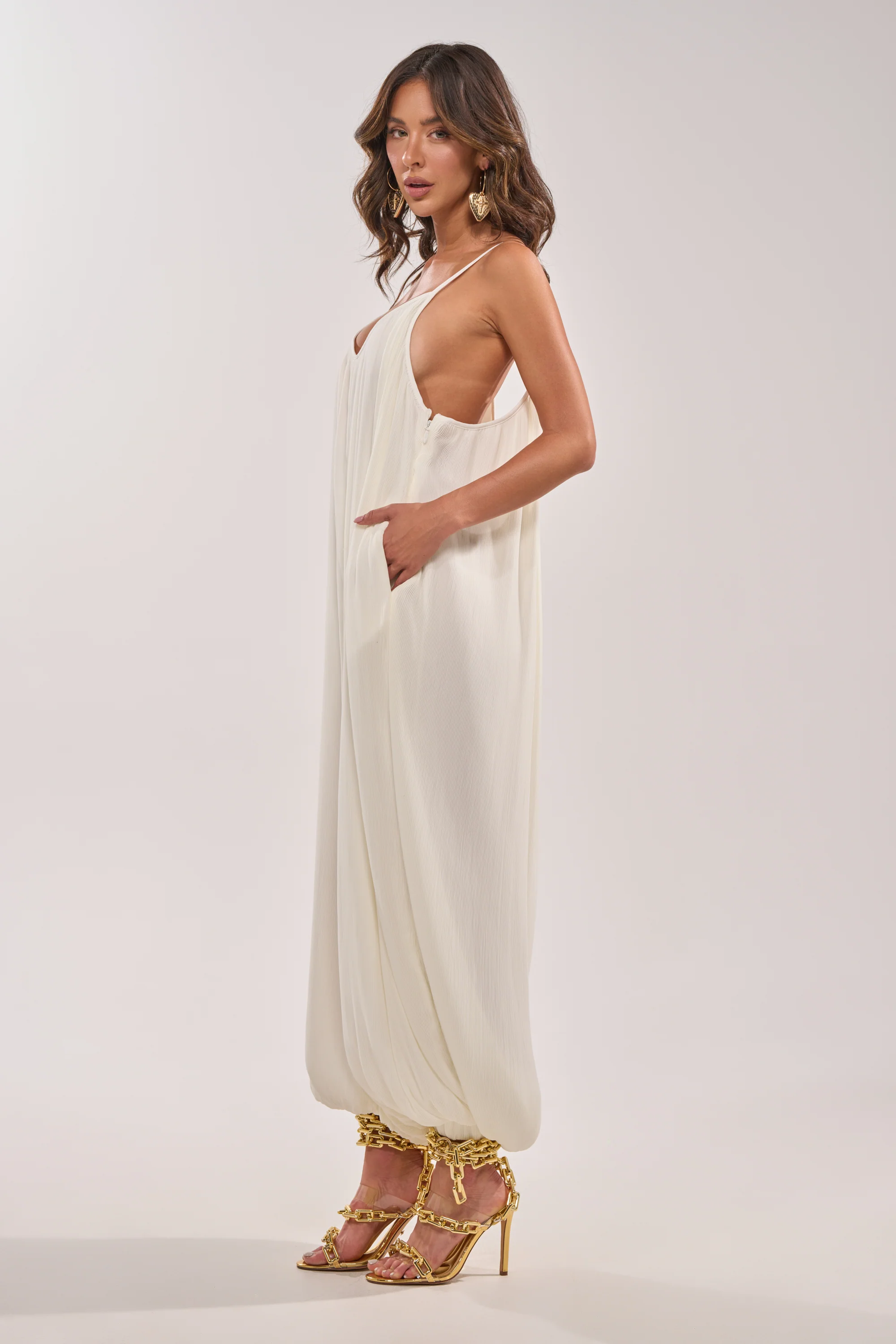 HALO SLINKY SLEEVELESS JUMPSUIT - Image 4