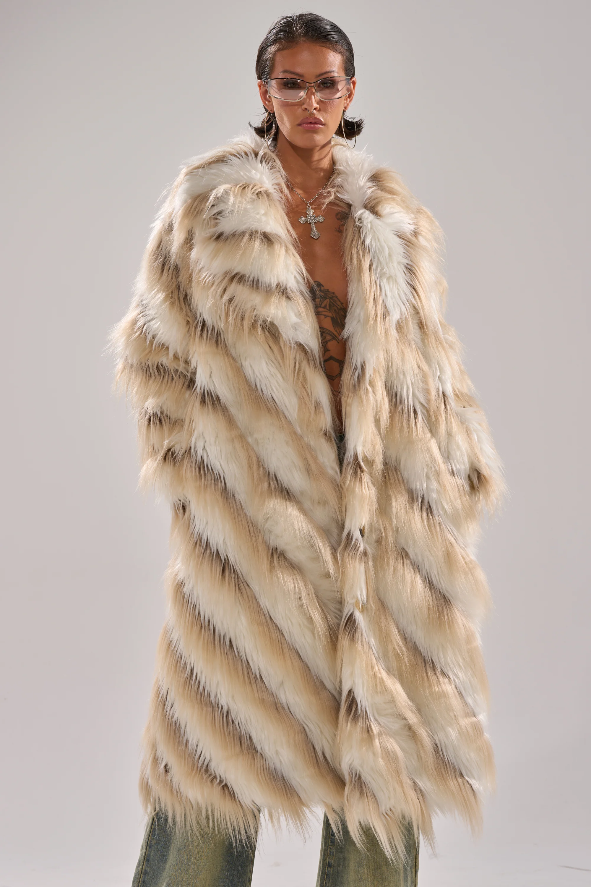 HARLOW PATCHWORK FAUX FUR - Image 2