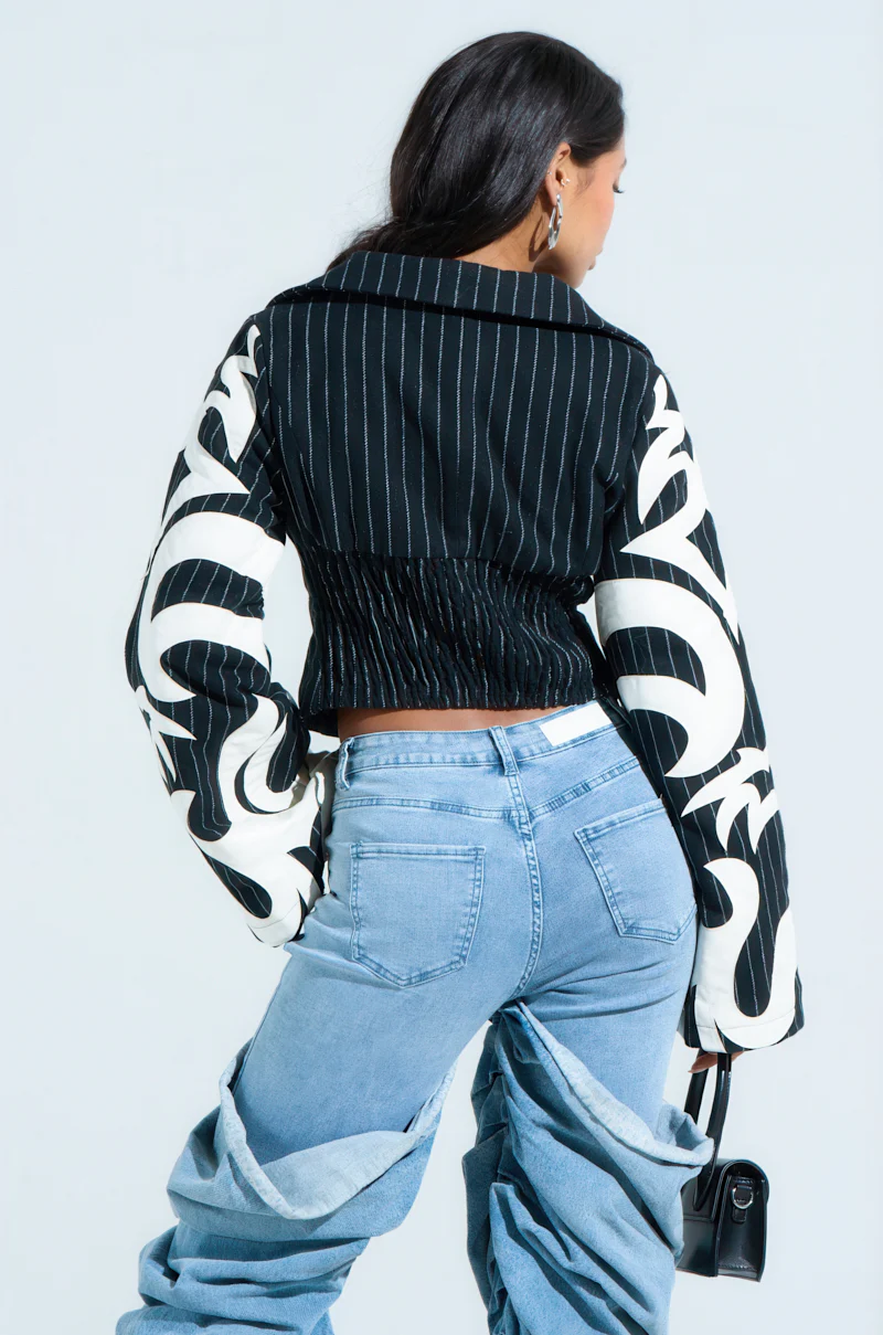 HEART ON FIRE EMBROIDERED BLAZER - Image 6