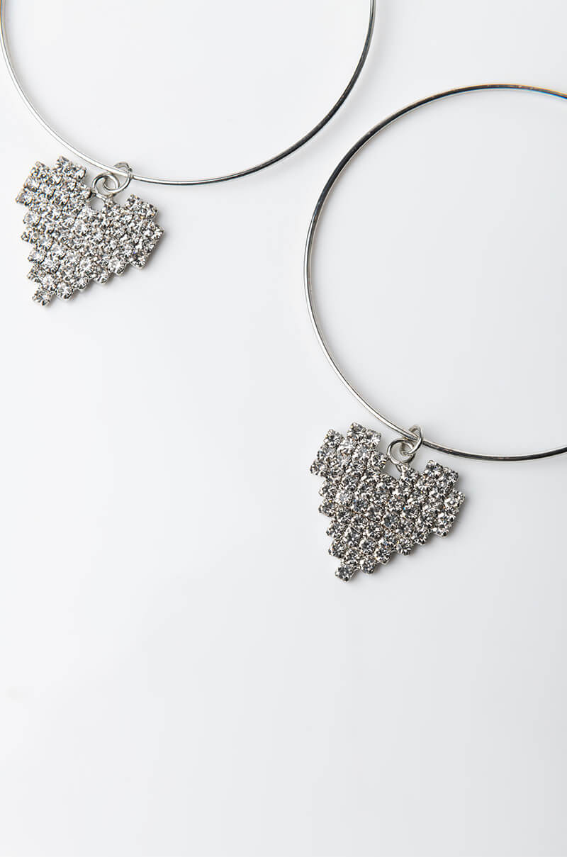 HEARTBEAT HOOP EARRINGS - Image 2