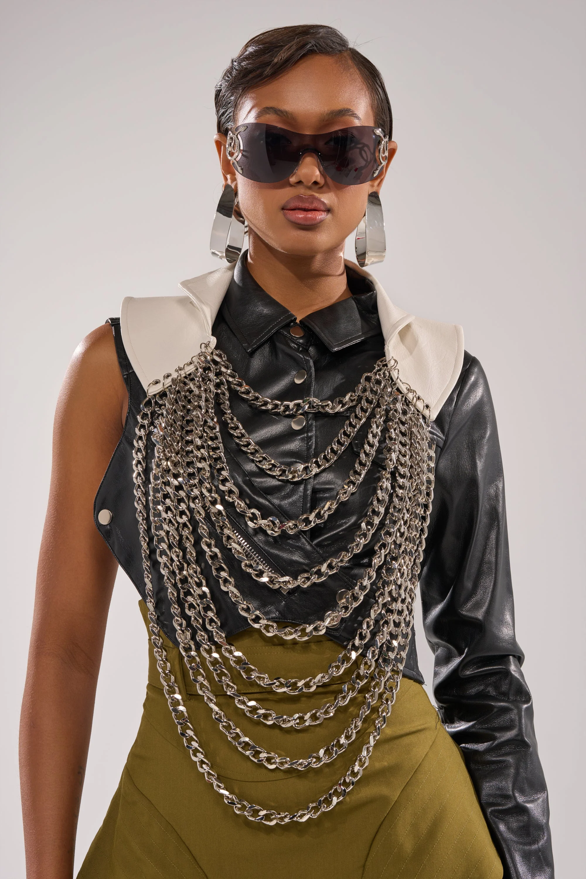 HEAVY METAL NECKLACE - Image 2