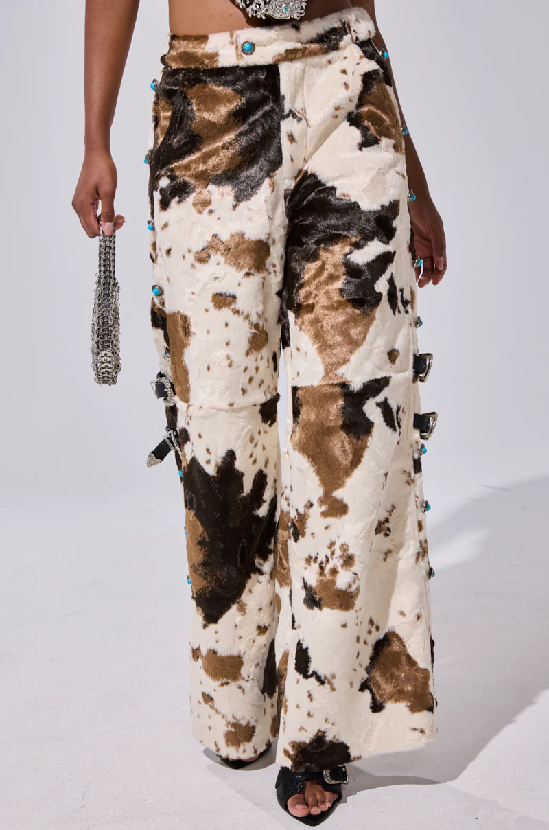 HIGHLAND COW FAUX FUR PANT - Image 3