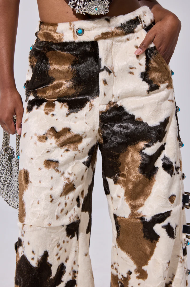 HIGHLAND COW FAUX FUR PANT - Image 7