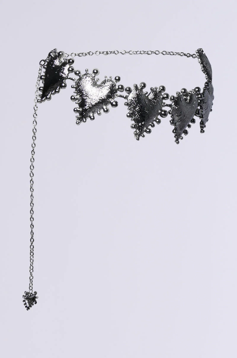 HOLD MY HEART METAL CHAIN BELT - Image 5