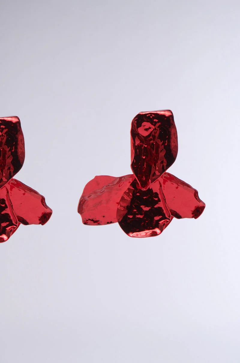 HOLIDAY FEVER EARRING - Image 9