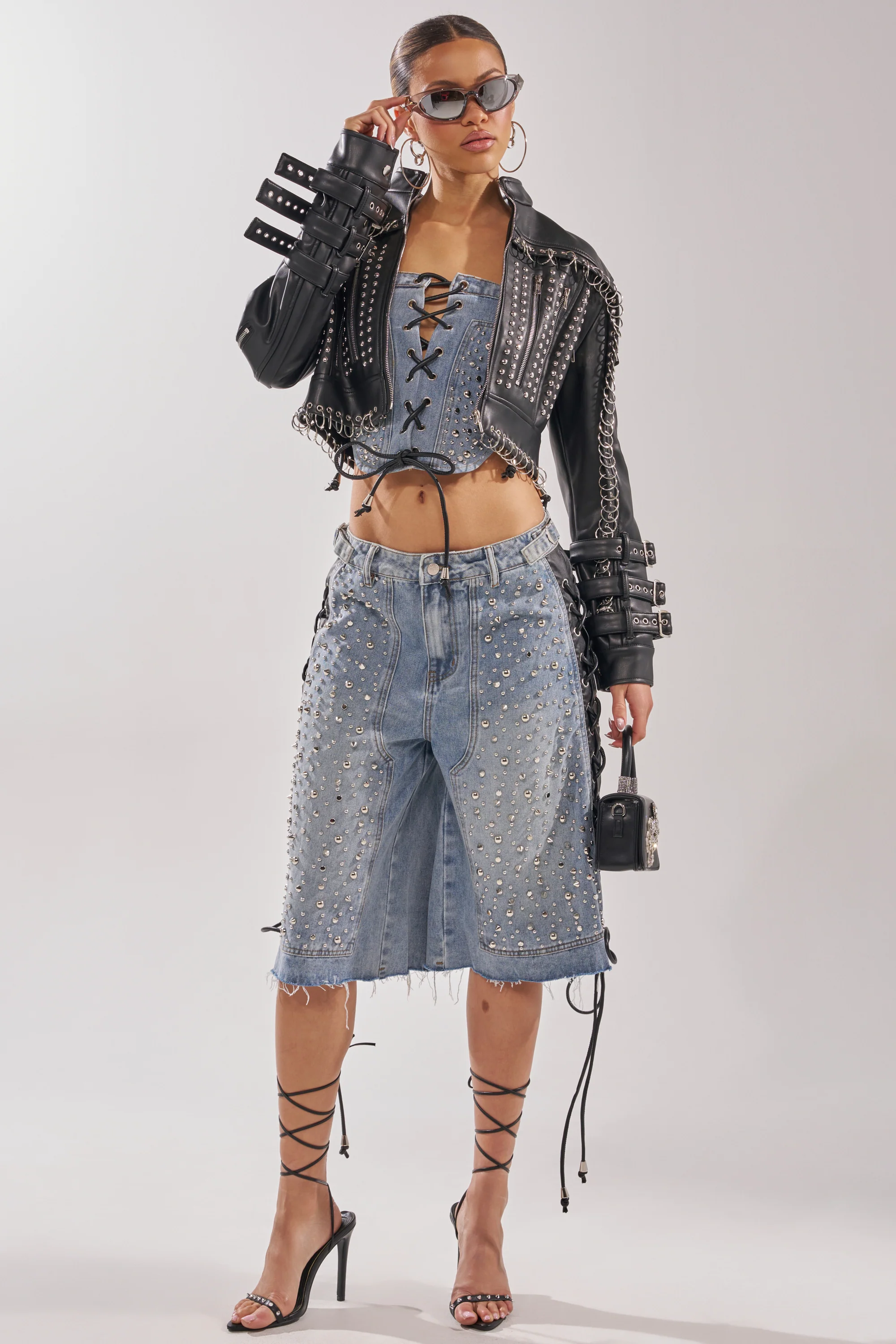 HONEY BABY BERMUDA SHORT - Image 11