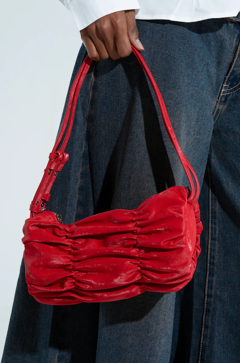 HOT TAMALE RUCHED PURSE - Image 2