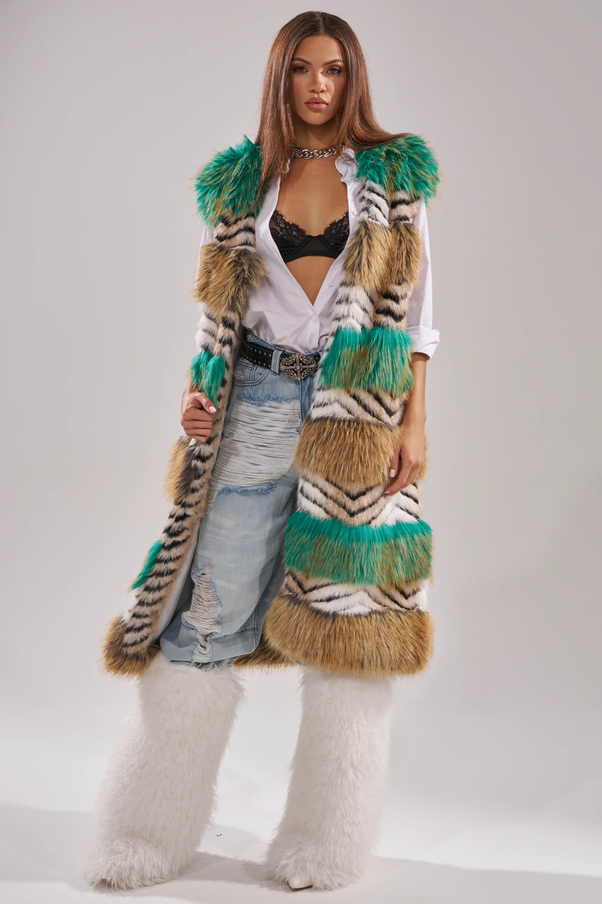 HYDE PARK FAUX FUR VEST - Image 2