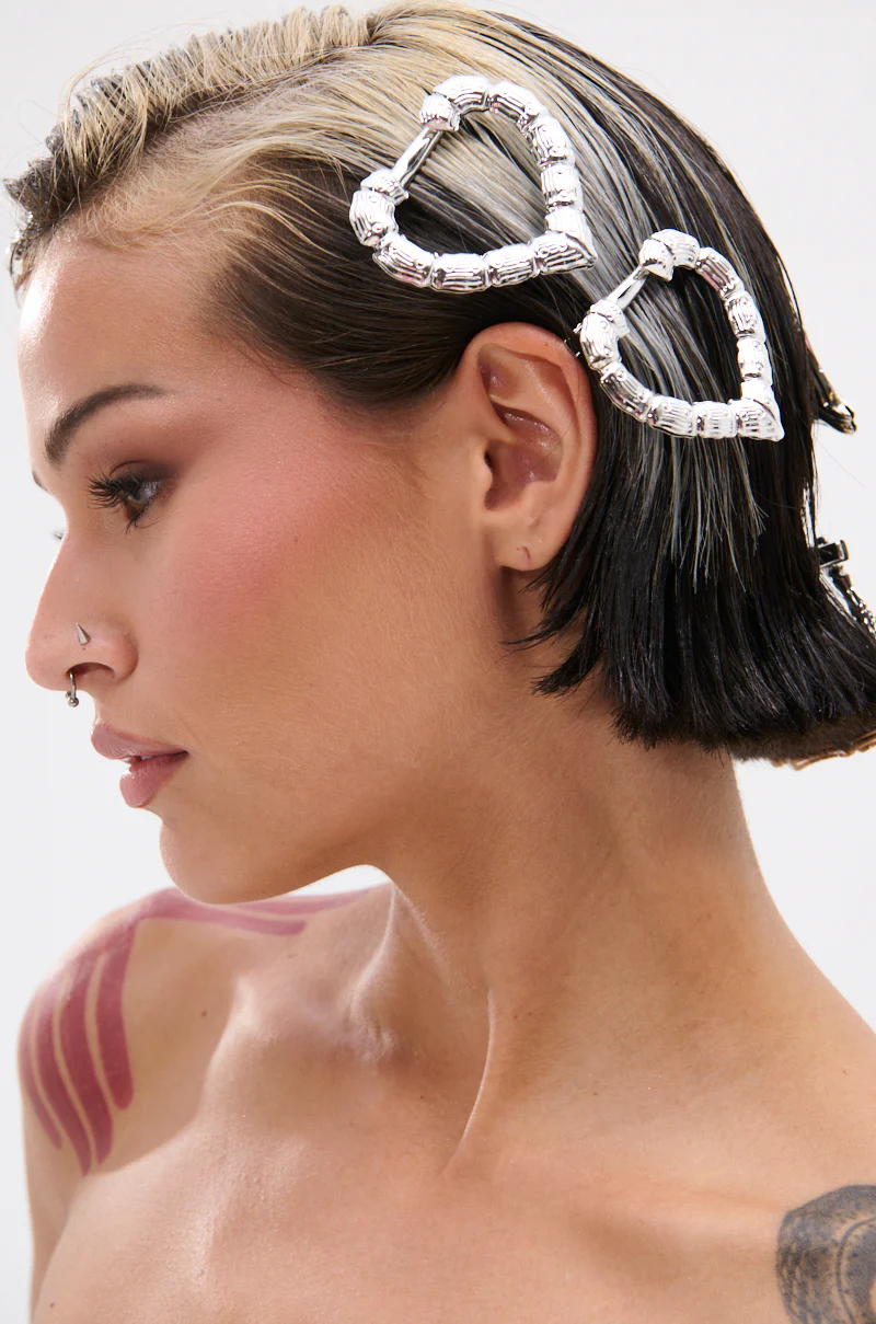 I AM THE VIBE HAIR CLIP SET - Image 3