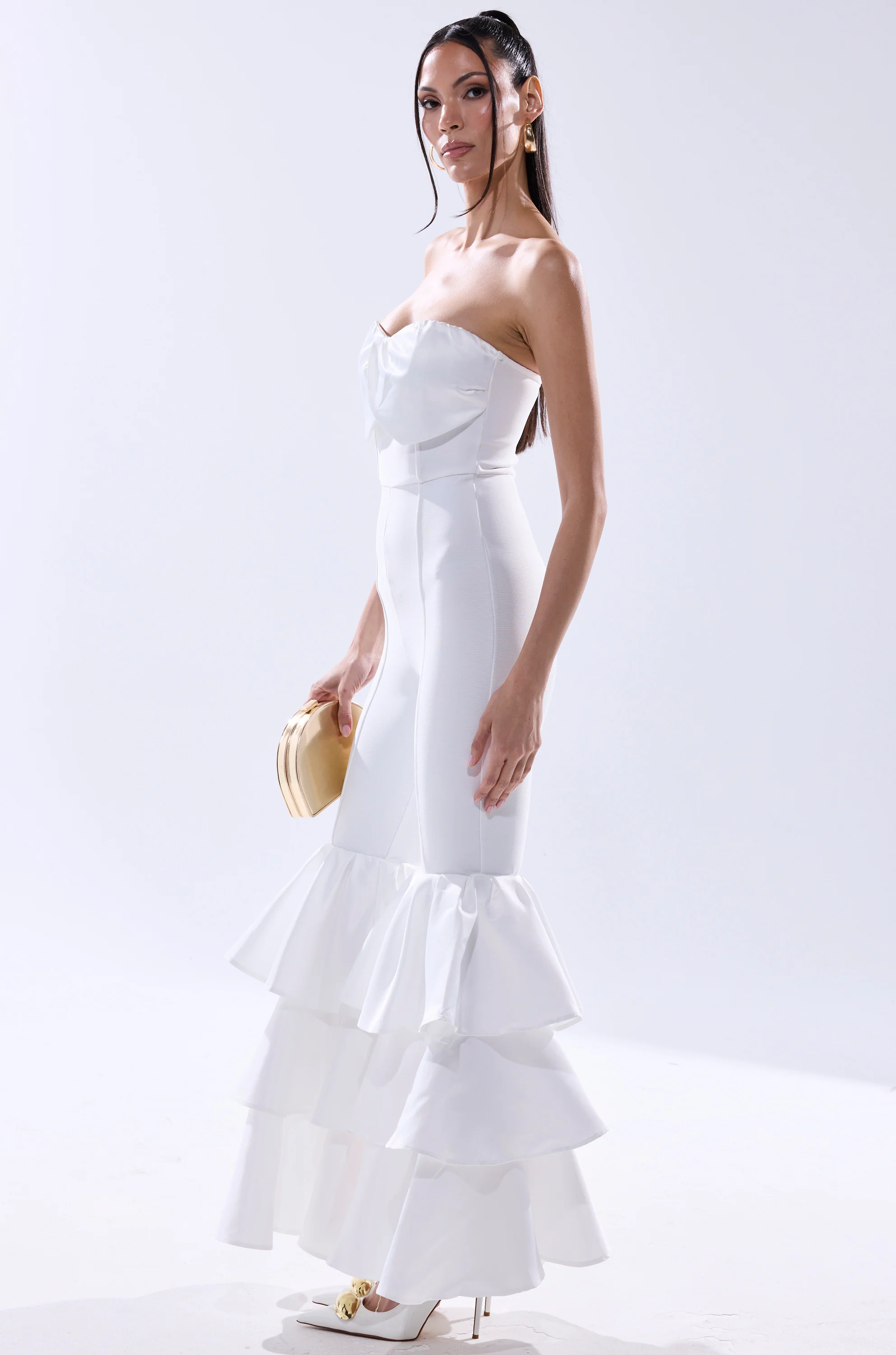 I JUST WANNA DANCE FLARE LEG JUMPSUIT IN WHITE - Image 3