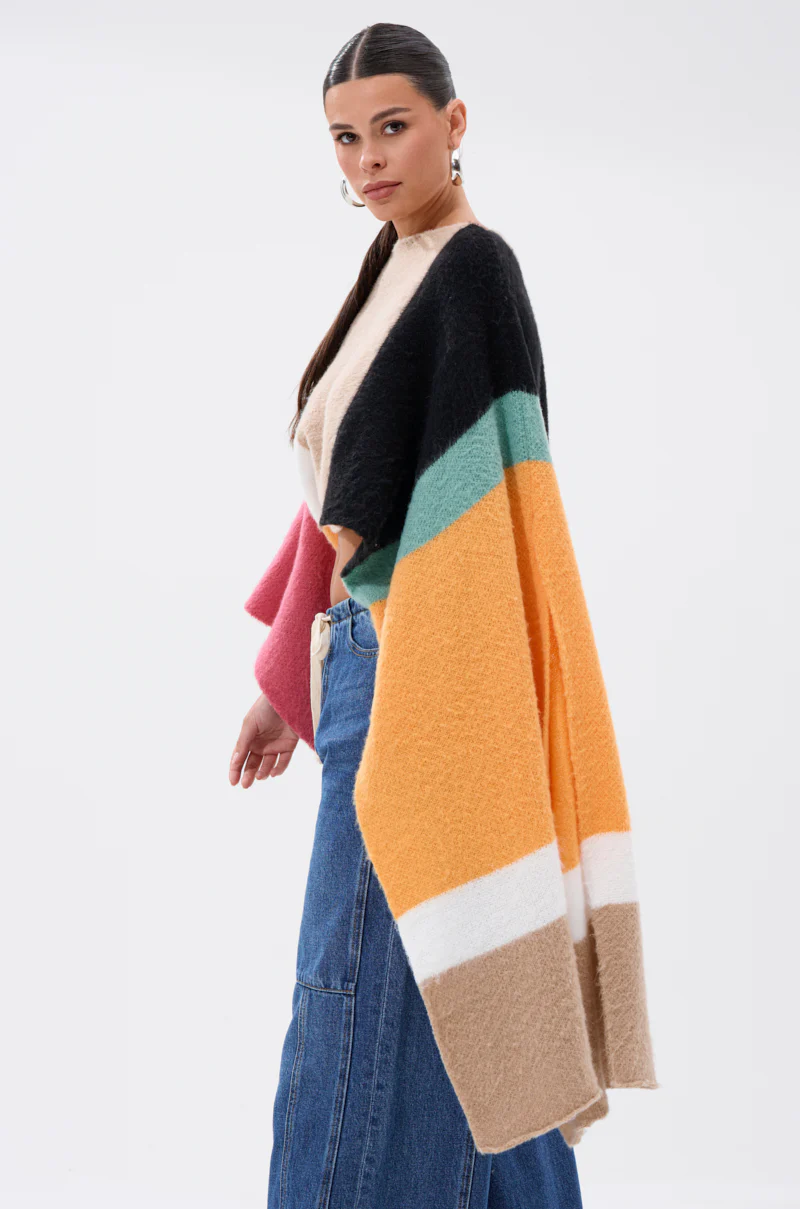 I LIKE IT LIKE THAT CROP ABSTRACT SWEATER - Image 5
