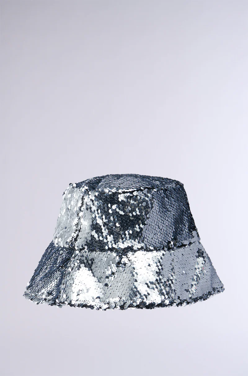 I ONLY SHINE SEQUIN BUCKET HAT IN SILVER - Image 3