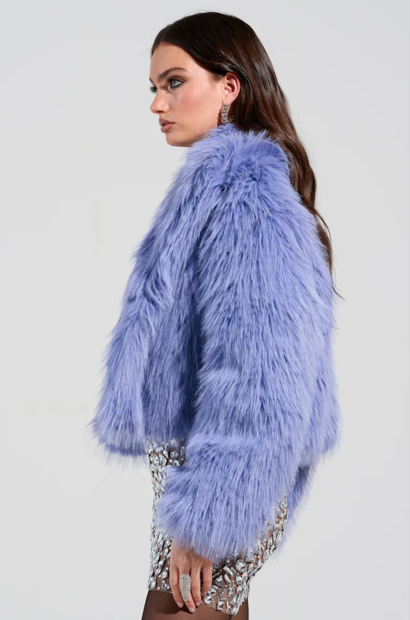 I SEE LONDON FAUX FUR JACKET - Image 3